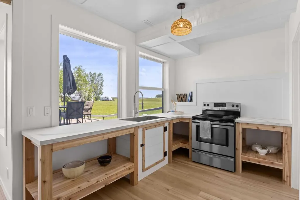 185043A Range Road 235 Rural Vulcan County AB T0L 2B0