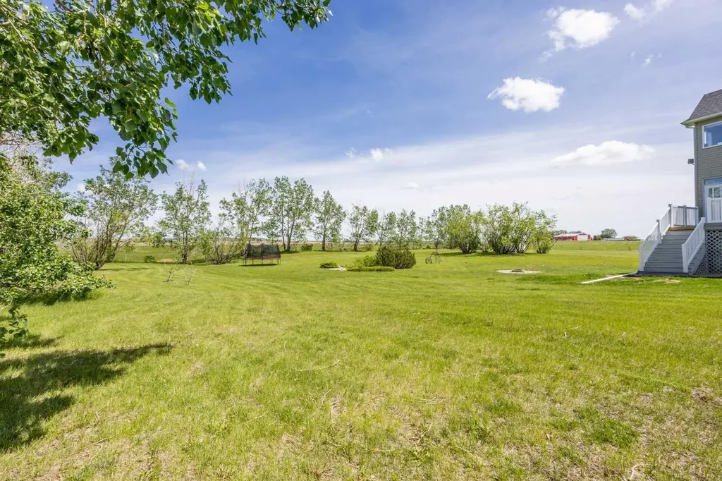 185043A Range Road 235 Rural Vulcan County AB T0L 2B0