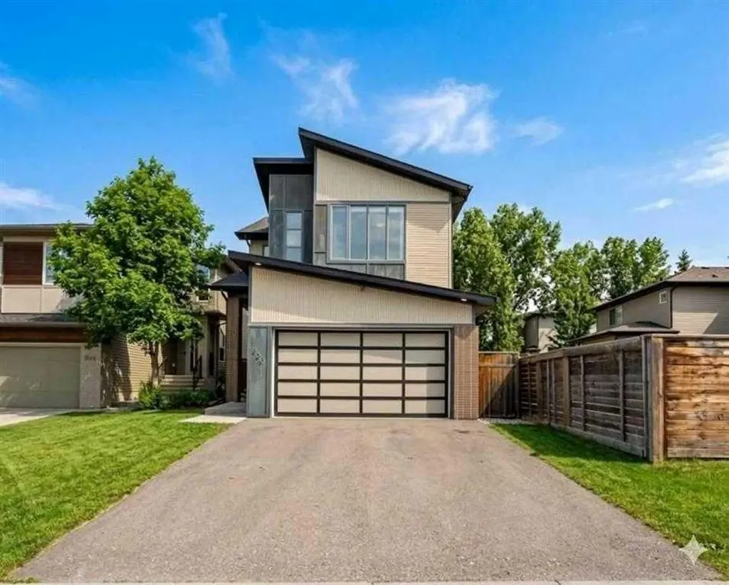 220 Walden Heights SE Calgary AB T2X 0V7