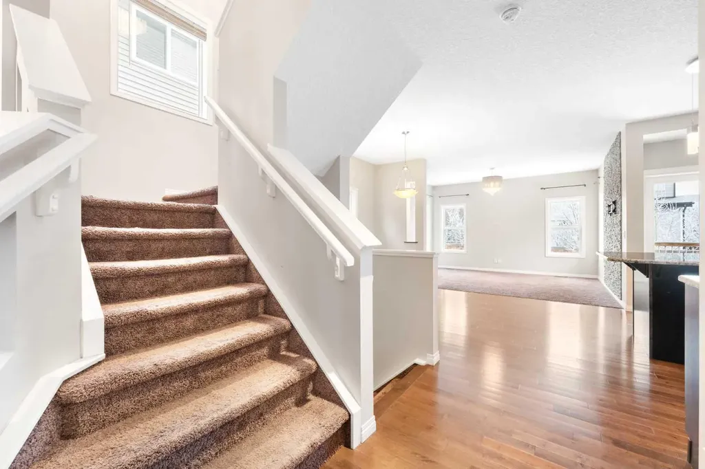220 Walden Heights SE Calgary AB T2X 0V7