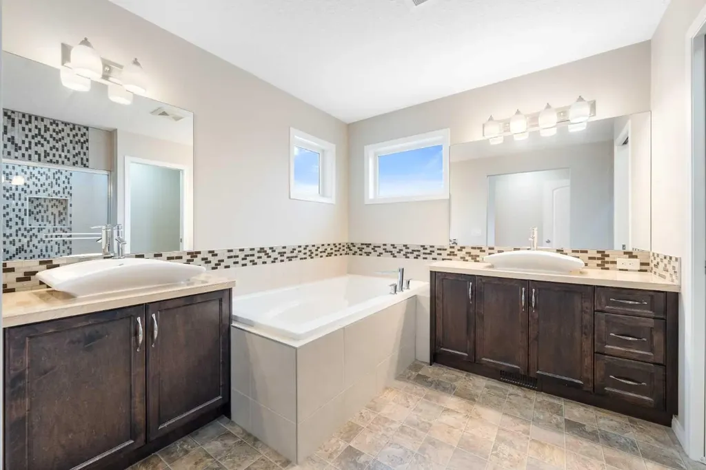 220 Walden Heights SE Calgary AB T2X 0V7
