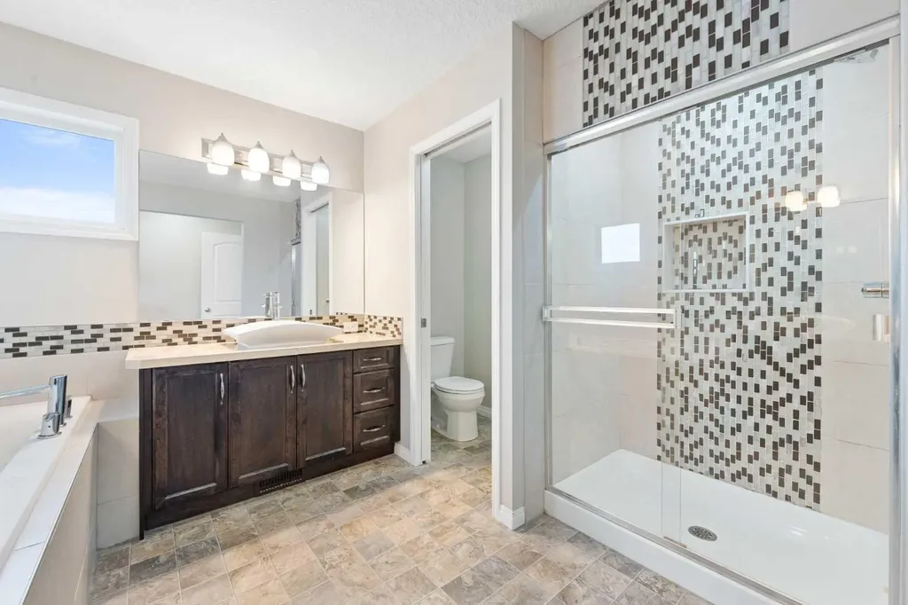 220 Walden Heights SE Calgary AB T2X 0V7