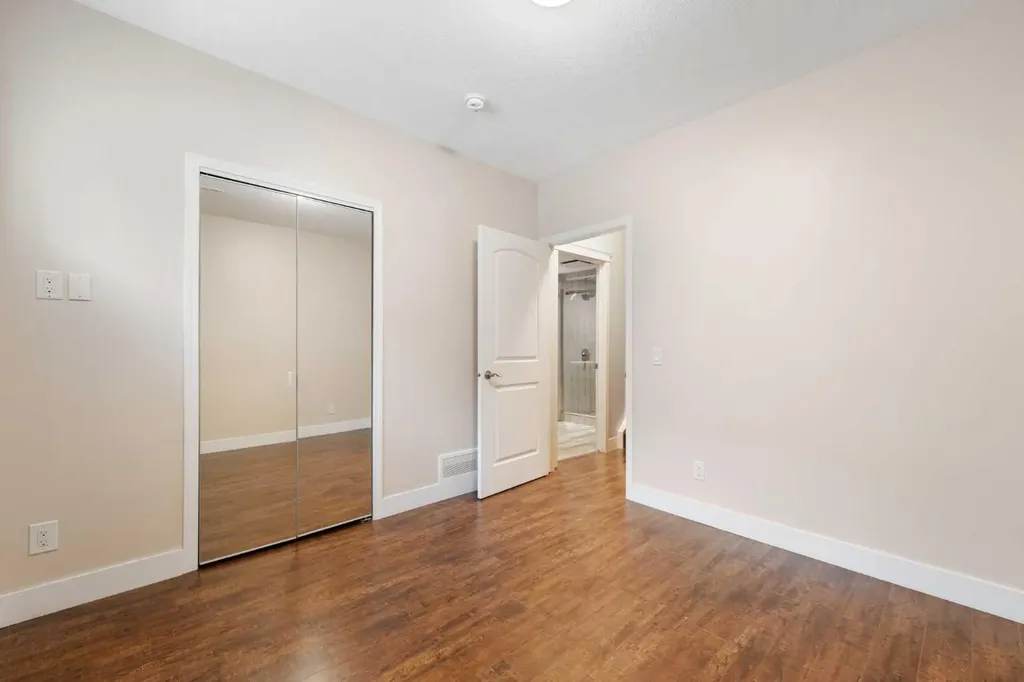220 Walden Heights SE Calgary AB T2X 0V7