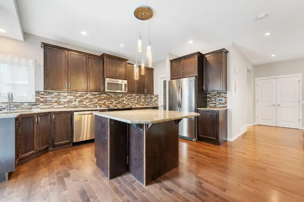 220 Walden Heights SE Calgary AB T2X 0V7