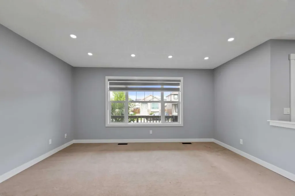 11 Saddlebrook Gardens NE Calgary AB T3J 5M7