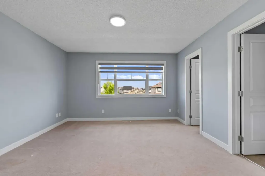 11 Saddlebrook Gardens NE Calgary AB T3J 5M7