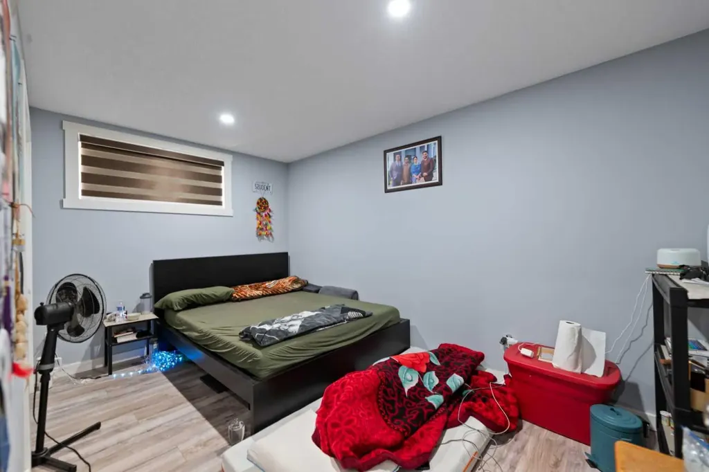 11 Saddlebrook Gardens NE Calgary AB T3J 5M7