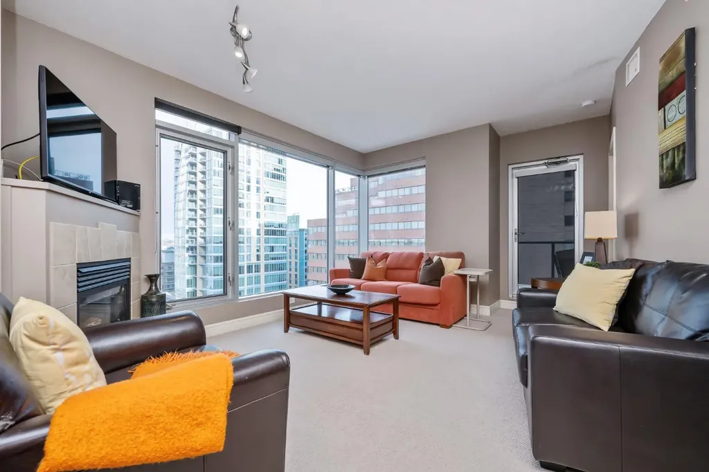 910 5 Avenue SW Calgary AB T2P 0C3