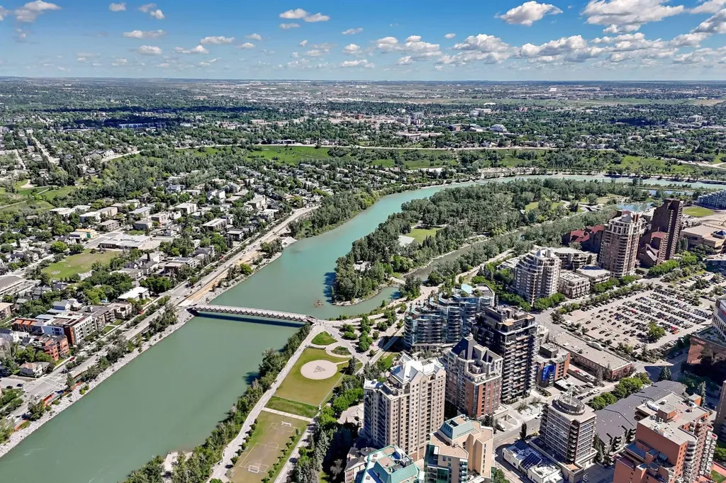 910 5 Avenue SW Calgary AB T2P 0C3
