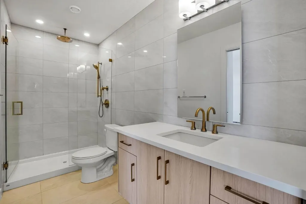 50 Sage Hill Walk NW Calgary AB T3R2E8
