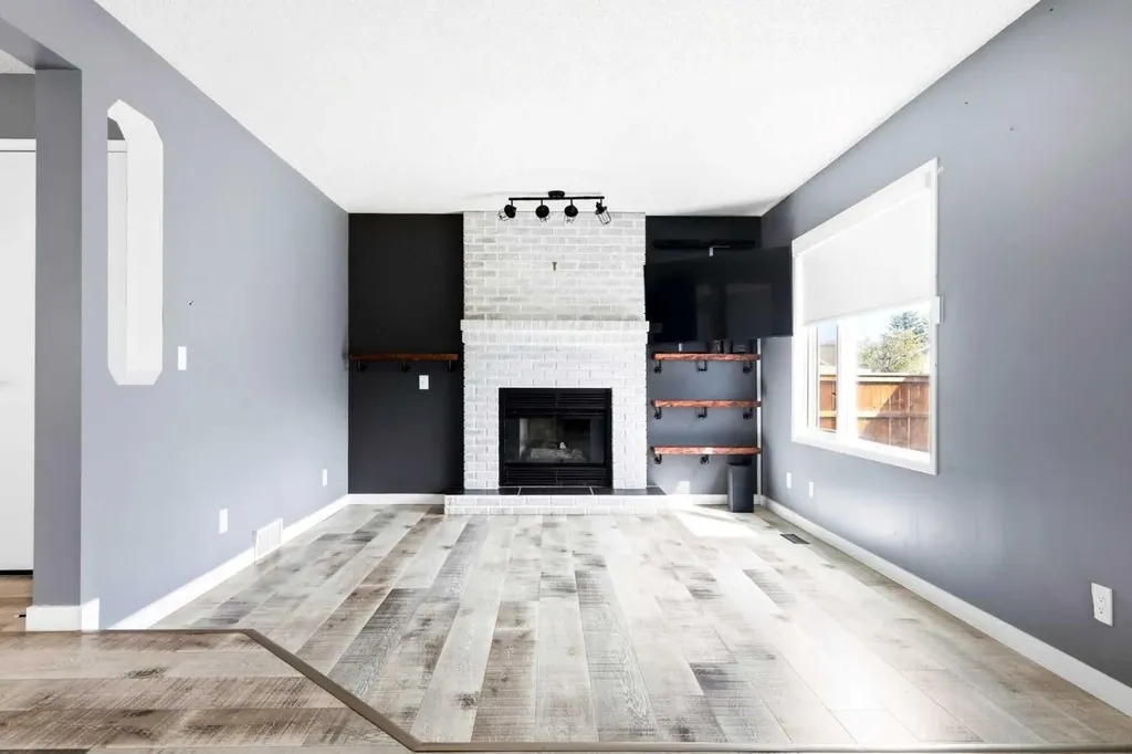 212 Harvest Wood Way NE Calgary AB T3K 3X7