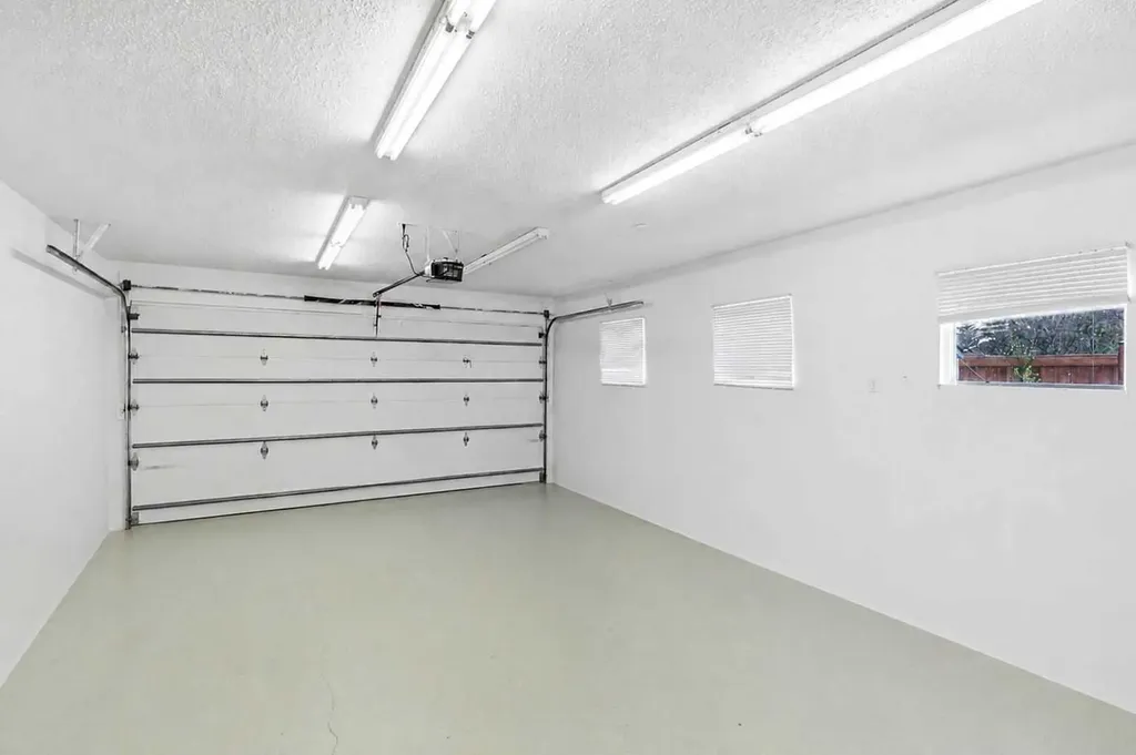 212 Harvest Wood Way NE Calgary AB T3K 3X7
