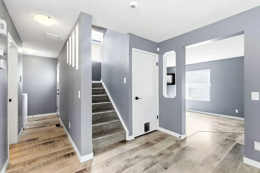 212 Harvest Wood Way NE Calgary AB T3K 3X7