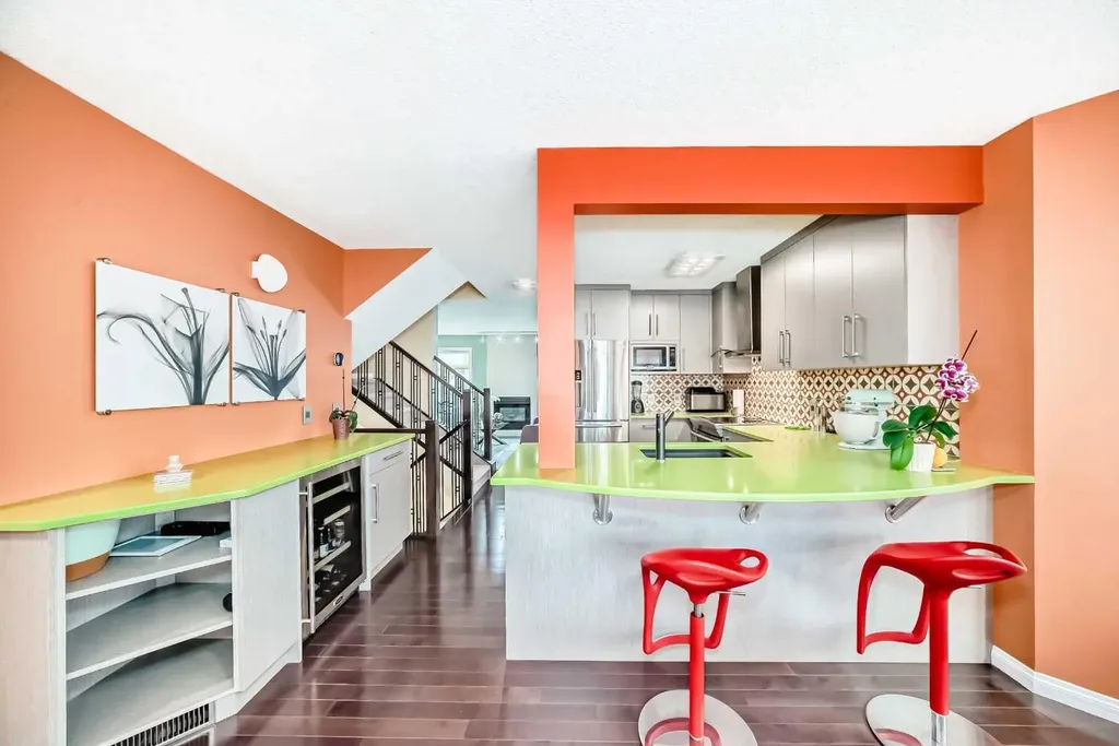 402 Citadel Heights NW Calgary AB T3G 4A1