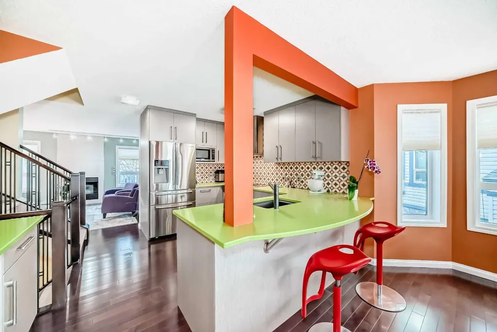 402 Citadel Heights NW Calgary AB T3G 4A1