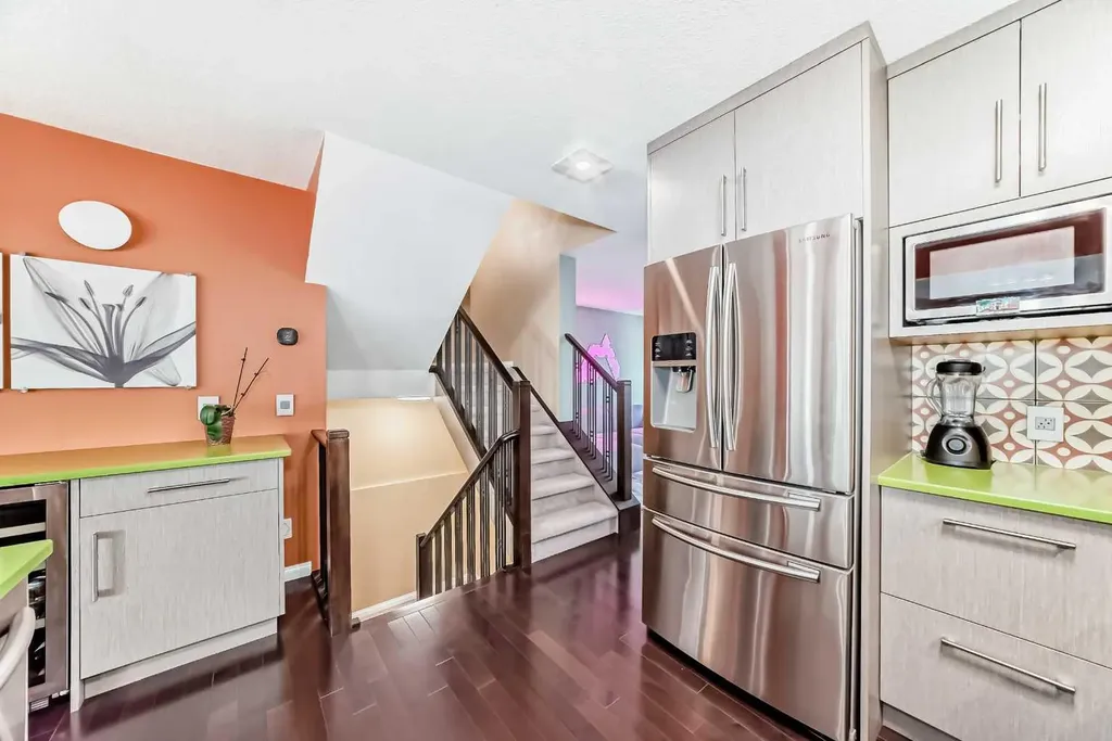 402 Citadel Heights NW Calgary AB T3G 4A1