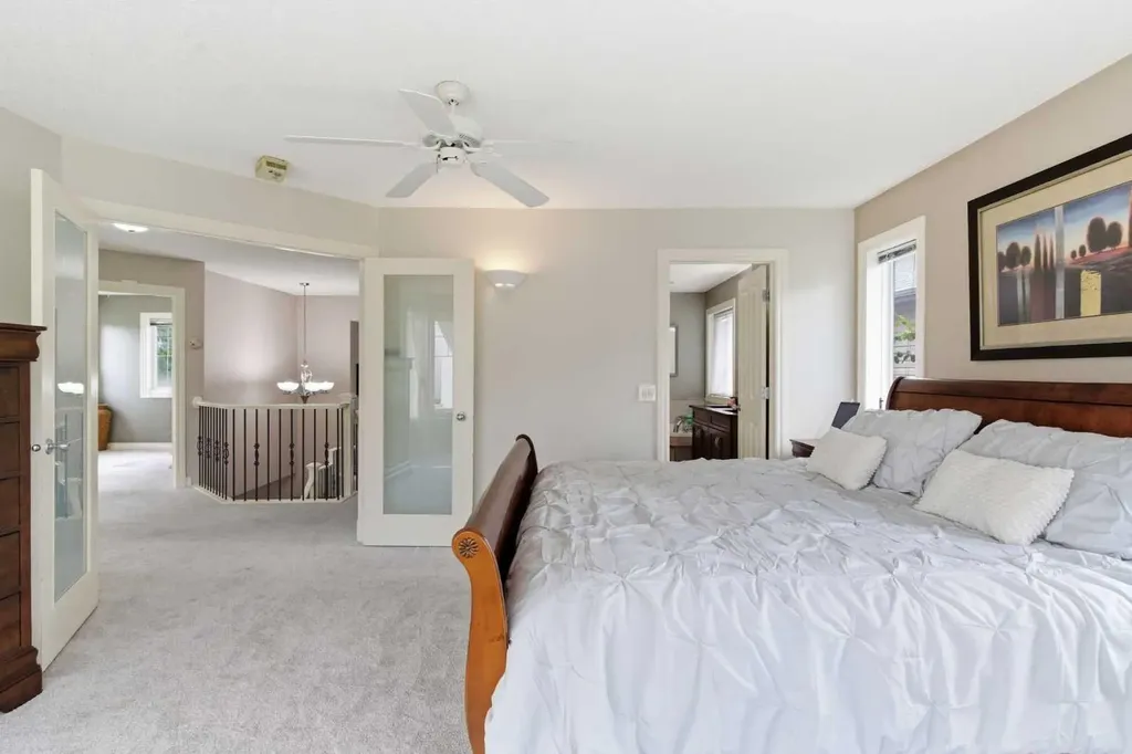 141 Panamount Green NW Calgary AB T3K 5R7