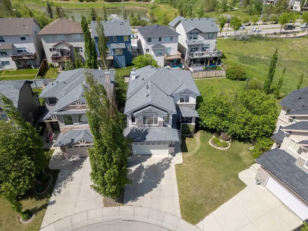 141 Panamount Green NW Calgary AB T3K 5R7