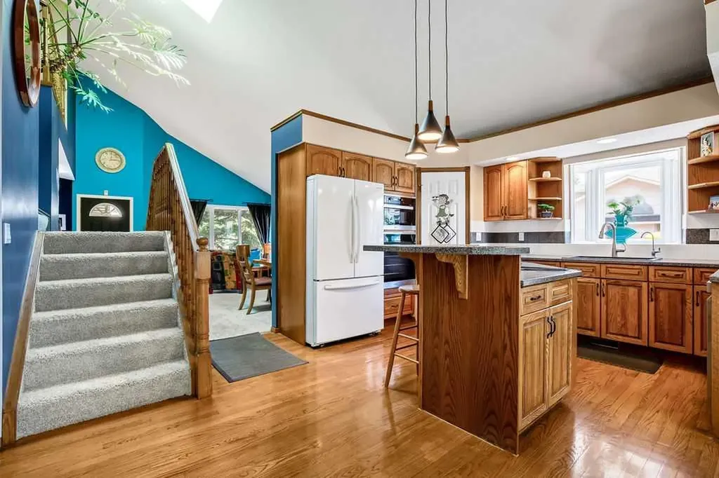 1399 Sunwood Road SE Calgary AB T2X 2L5