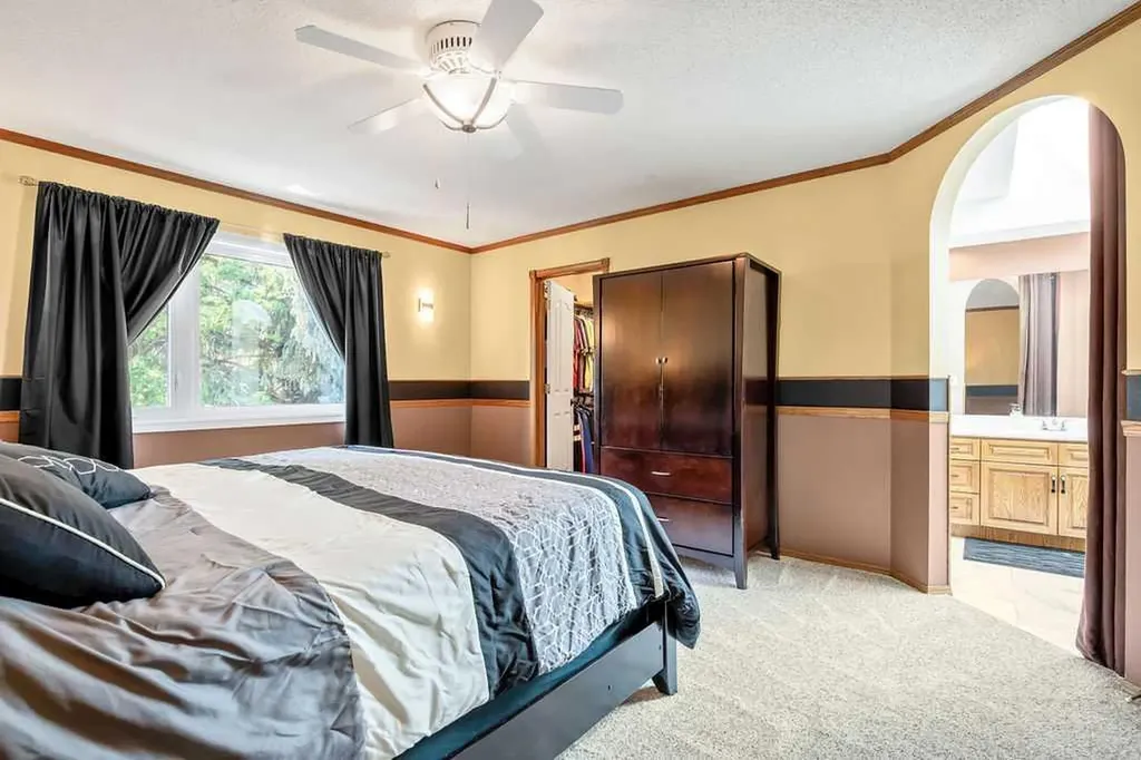 1399 Sunwood Road SE Calgary AB T2X 2L5