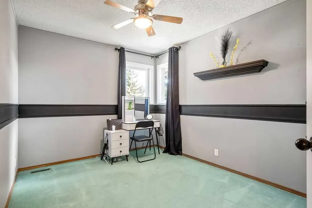 1399 Sunwood Road SE Calgary AB T2X 2L5
