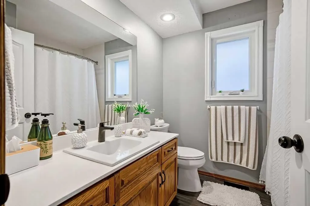 1399 Sunwood Road SE Calgary AB T2X 2L5
