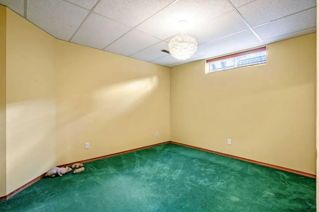 1399 Sunwood Road SE Calgary AB T2X 2L5