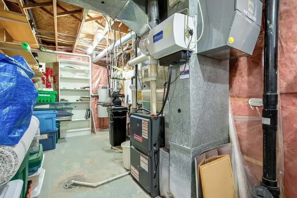 1399 Sunwood Road SE Calgary AB T2X 2L5