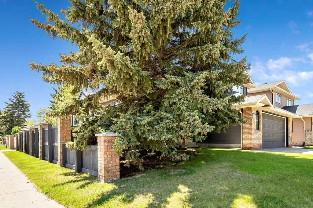 1399 Sunwood Road SE Calgary AB T2X 2L5