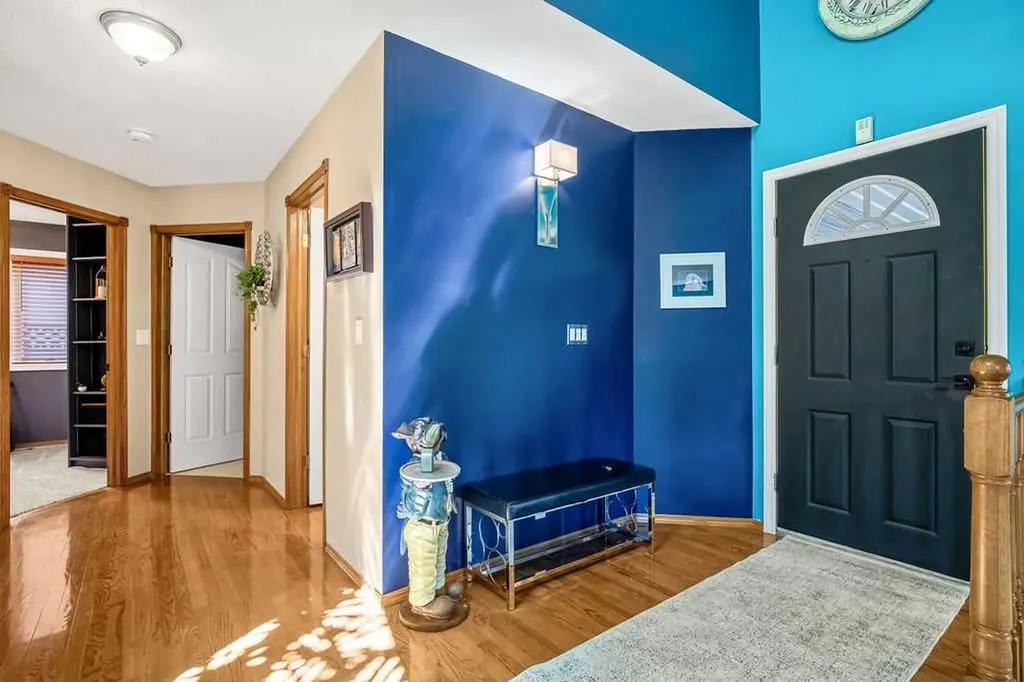 1399 Sunwood Road SE Calgary AB T2X 2L5