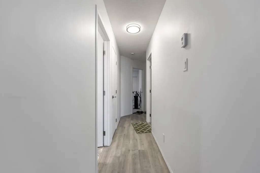 215 Carmel Close NE Calgary AB T1Y6Z4