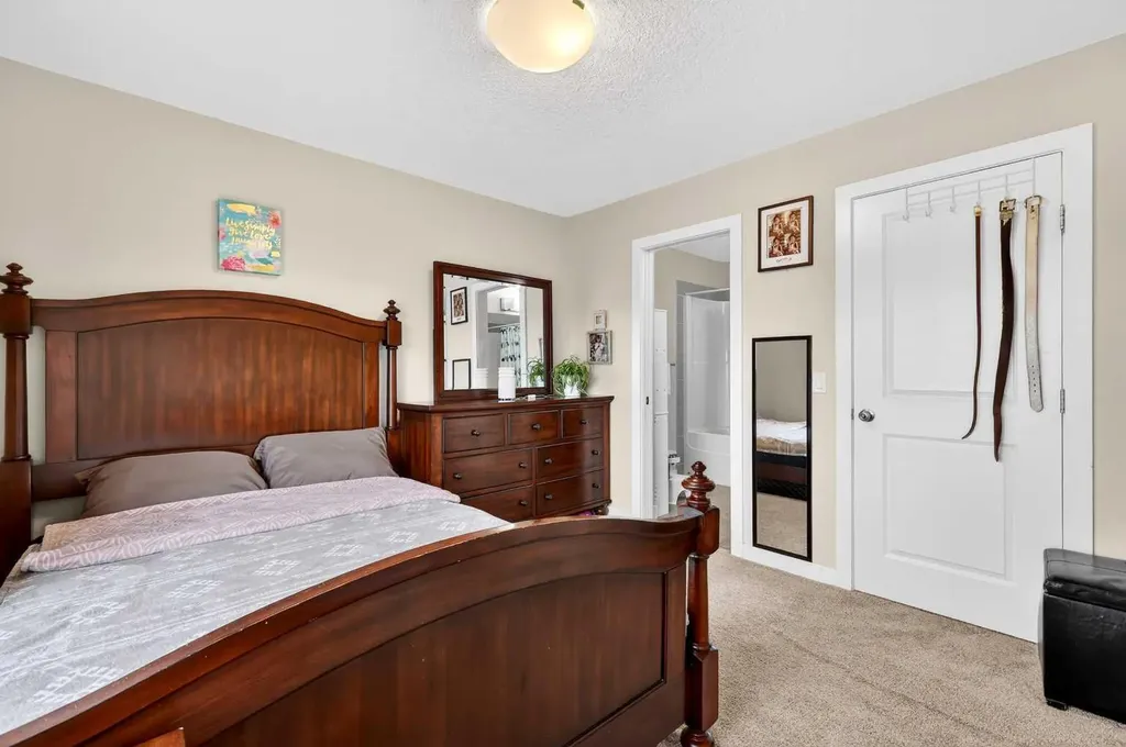 337 Taralake Way NE Calgary AB T3J 0R5