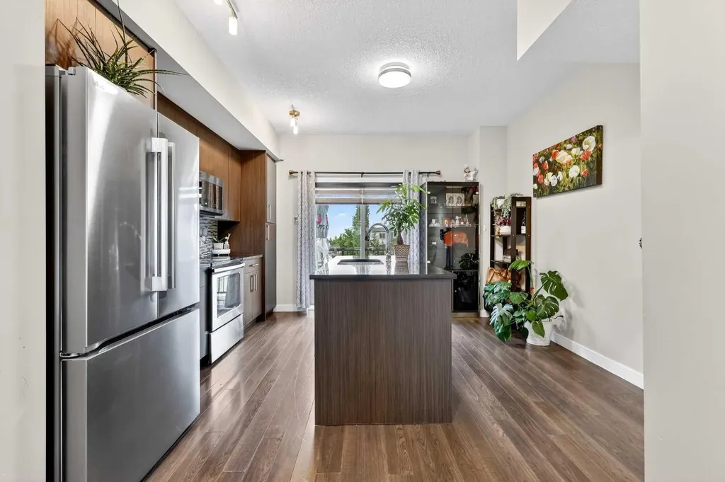 337 Taralake Way NE Calgary AB T3J 0R5