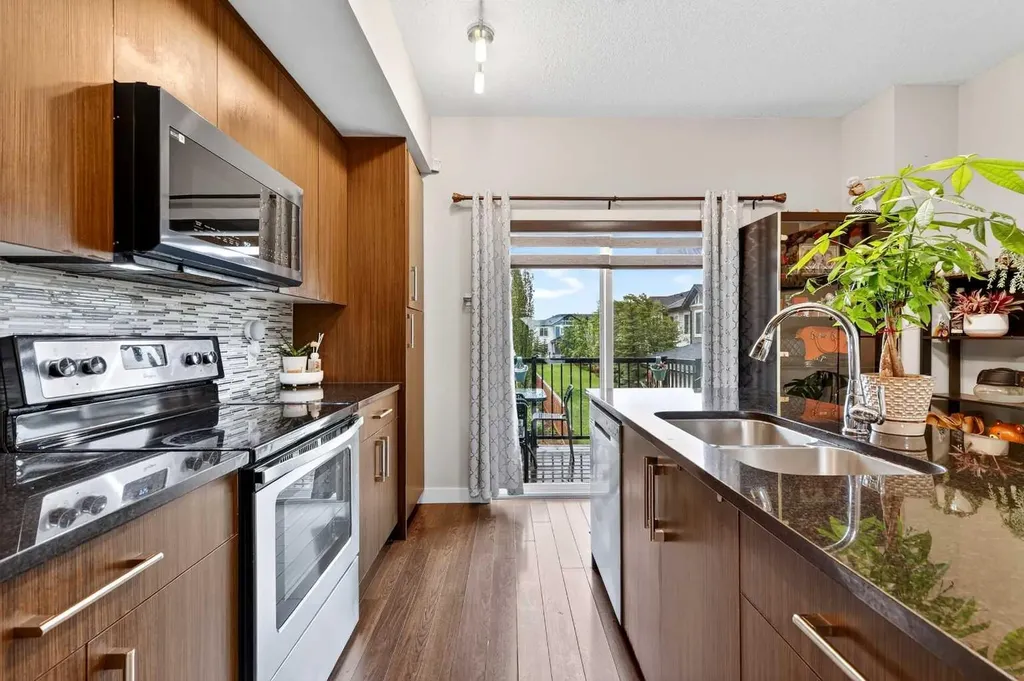 337 Taralake Way NE Calgary AB T3J 0R5