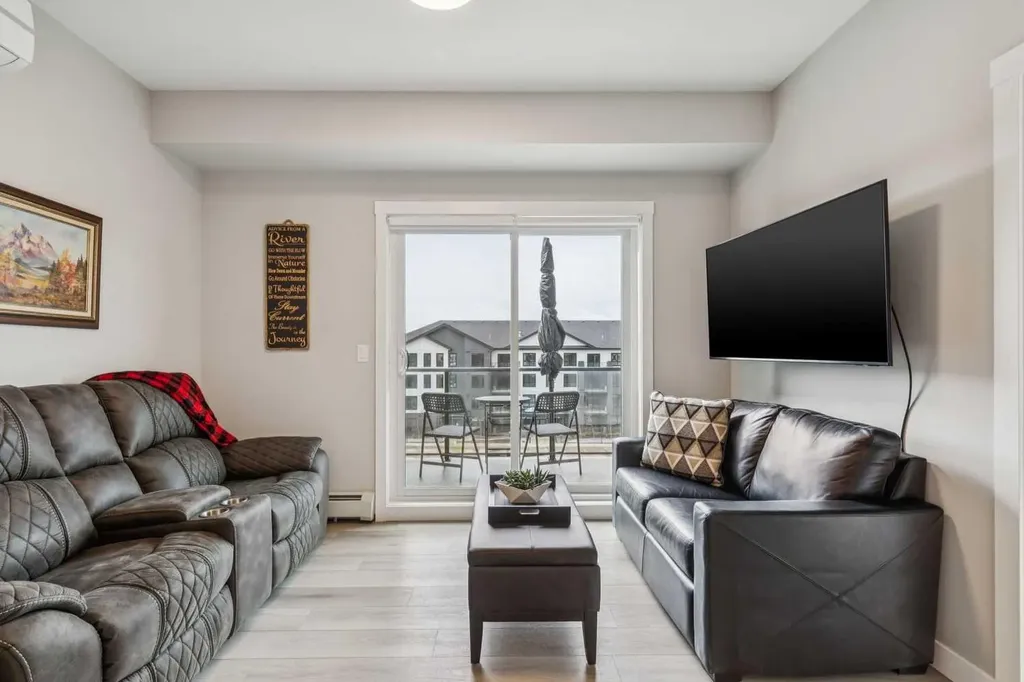 100 Banister Drive Okotoks AB T1S 5Y2