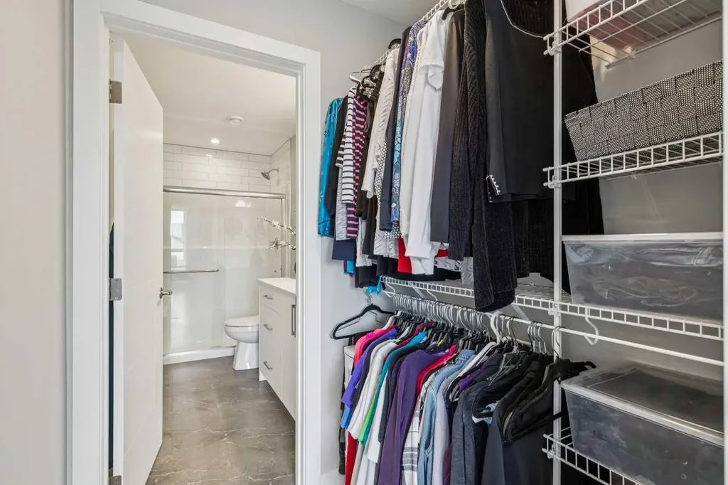 100 Banister Drive Okotoks AB T1S 5Y2