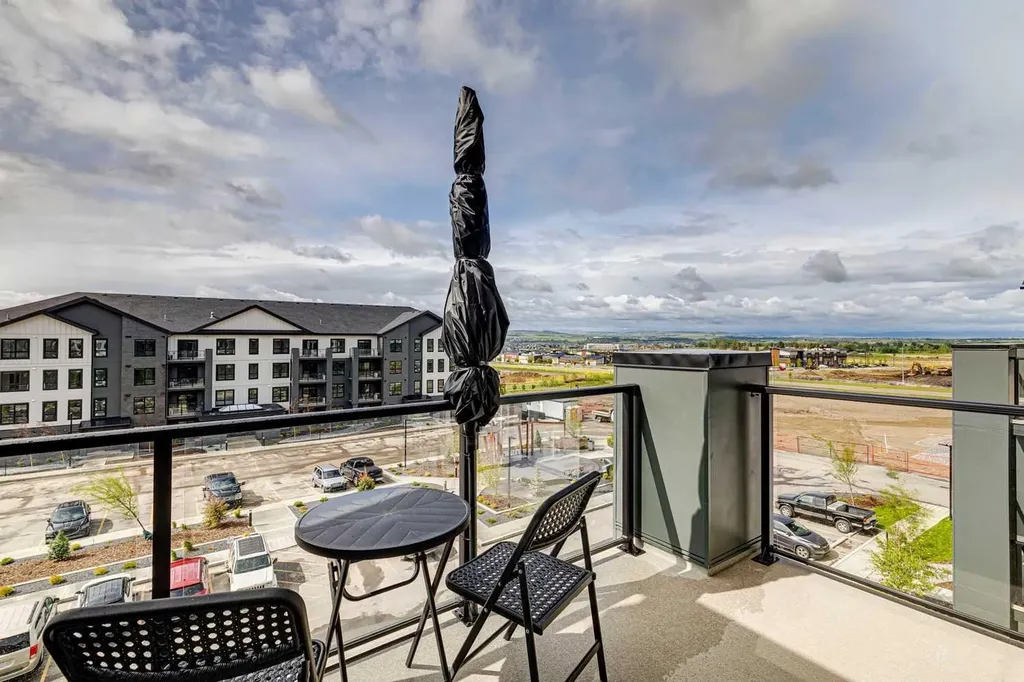 100 Banister Drive Okotoks AB T1S 5Y2
