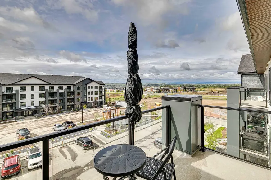 100 Banister Drive Okotoks AB T1S 5Y2