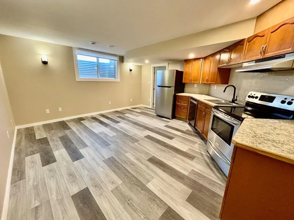 142 Meadow Drive Hinton AB T7V 1N7