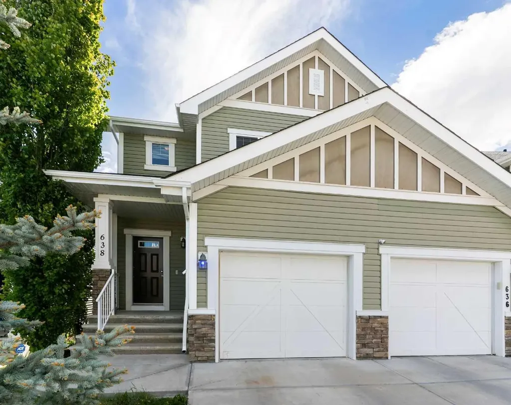 638 River Heights Crescent Cochrane AB T4C 0R9