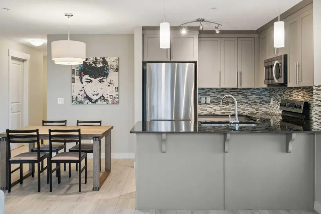 155 Skyview Ranch Way NE Calgary AB T3N 0L6