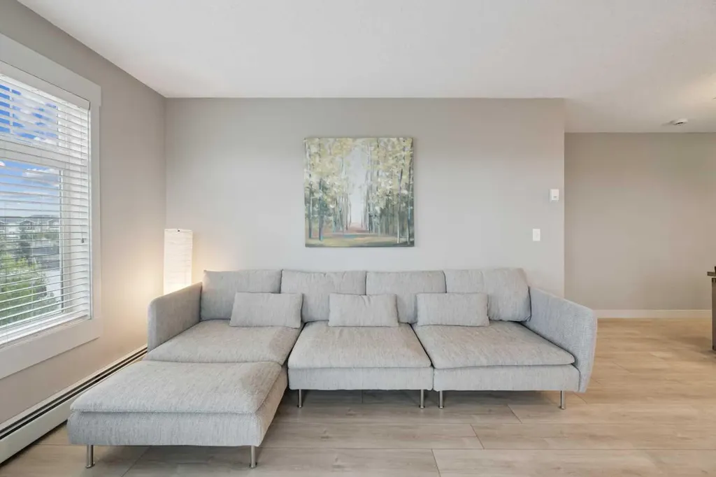 155 Skyview Ranch Way NE Calgary AB T3N 0L6