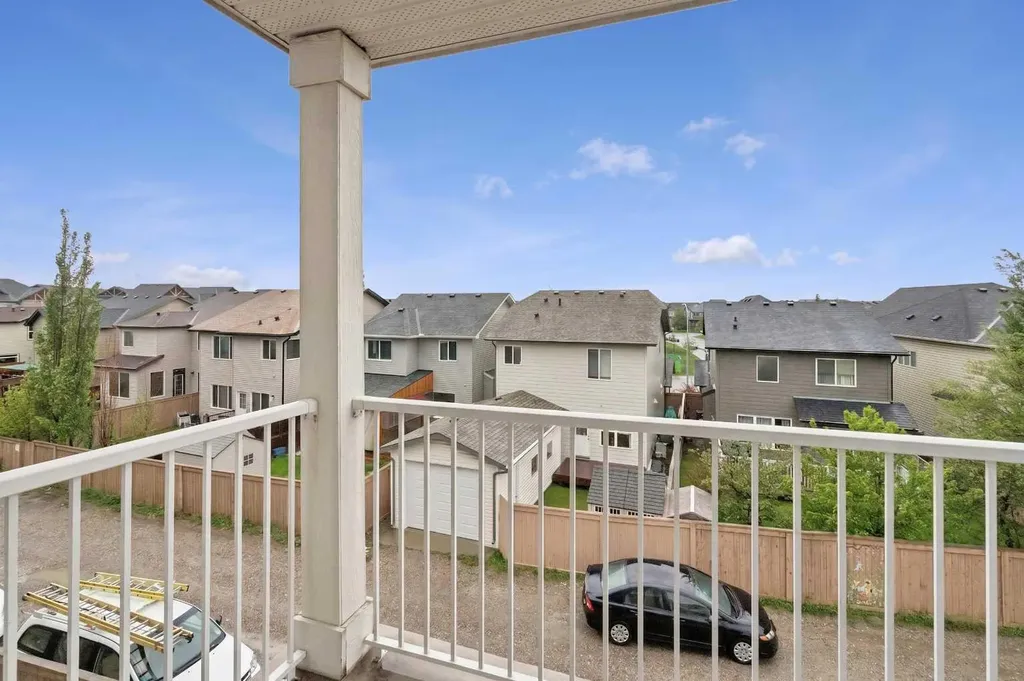 155 Skyview Ranch Way NE Calgary AB T3N 0L6