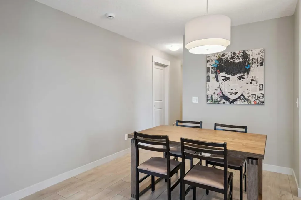 155 Skyview Ranch Way NE Calgary AB T3N 0L6