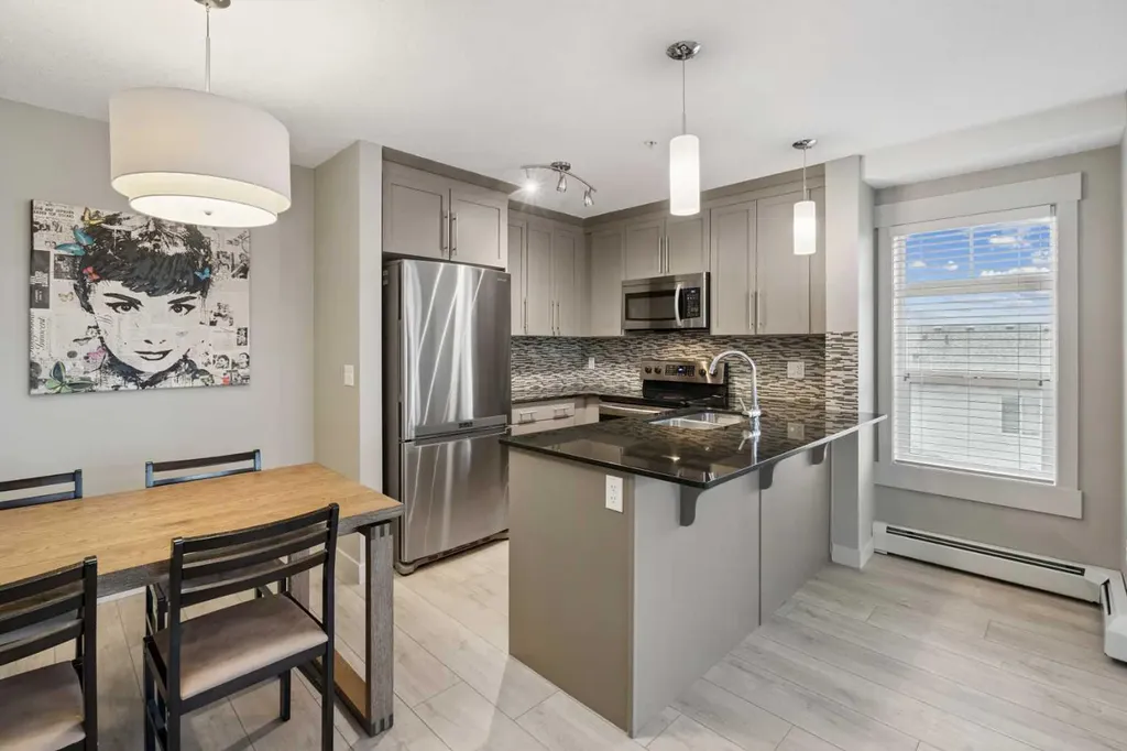 155 Skyview Ranch Way NE Calgary AB T3N 0L6
