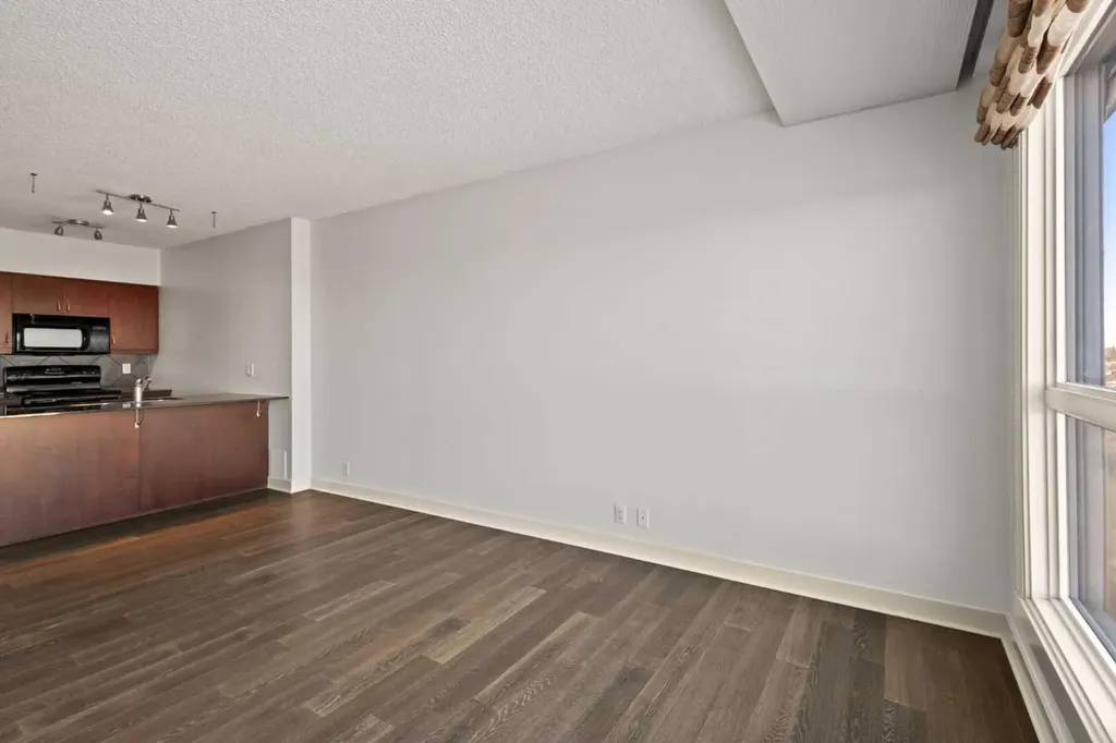 8710 Horton Road SW Calgary AB T2V 0P7