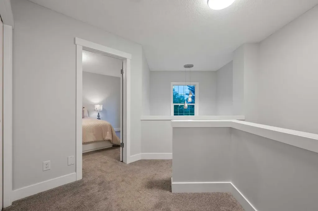 76 Inverness Square SE Calgary AB T2Z 2Z2