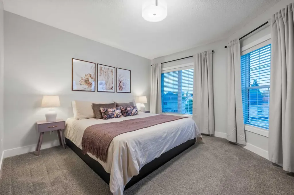 76 Inverness Square SE Calgary AB T2Z 2Z2