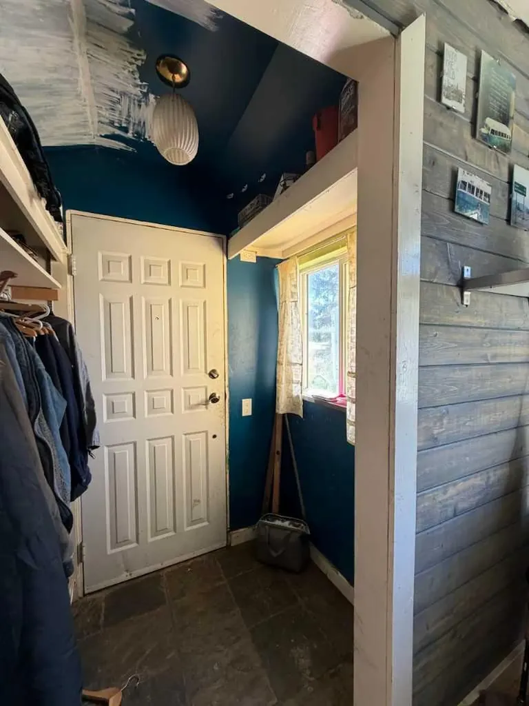 3922A 46 Street Ponoka AB T4J 1B5