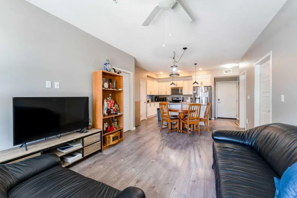 6703 New Brighton Avenue SE Calgary AB T2Z 5C8